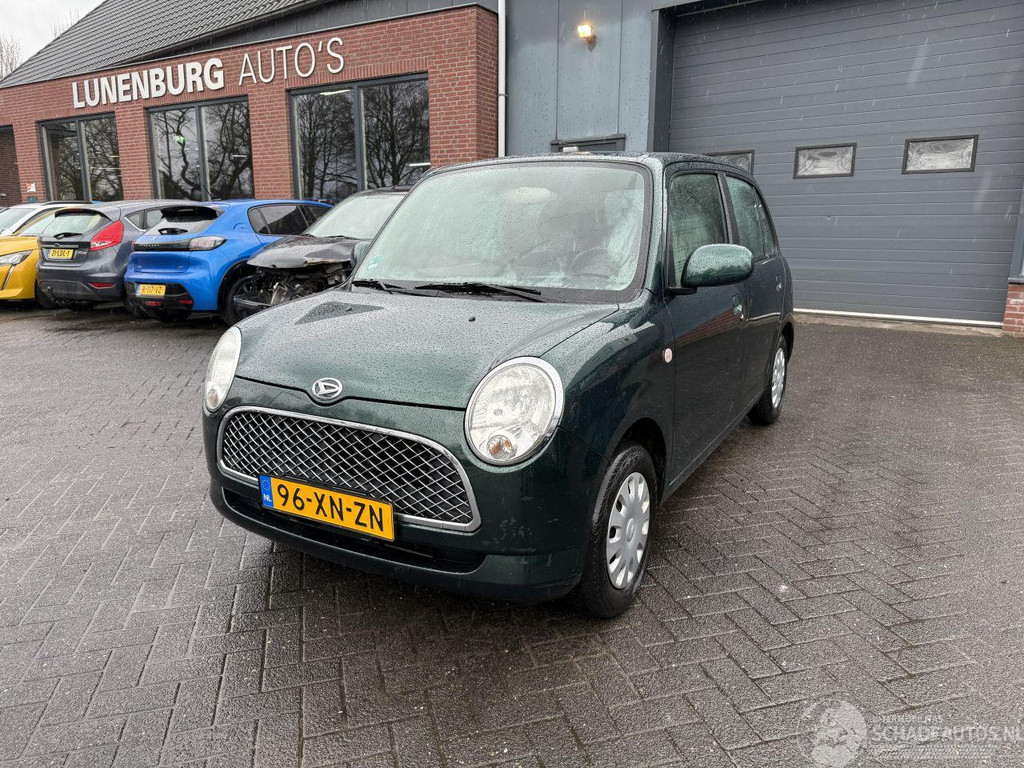 51969153